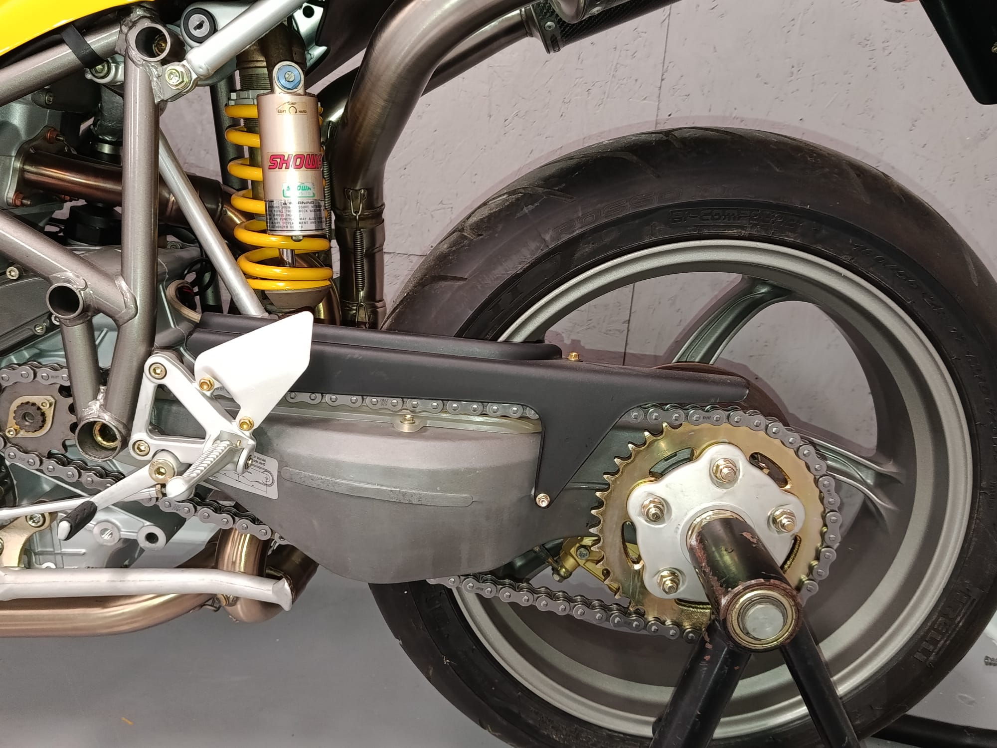 Ducati 748R 2000 - immagine 6